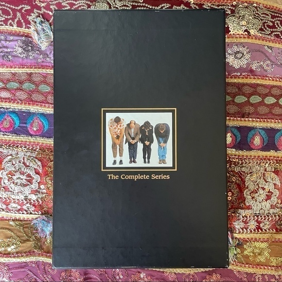Seinfeld Complete Series 33 Disc DVD box set with coffee table book TV Show - Picture 5 of 7